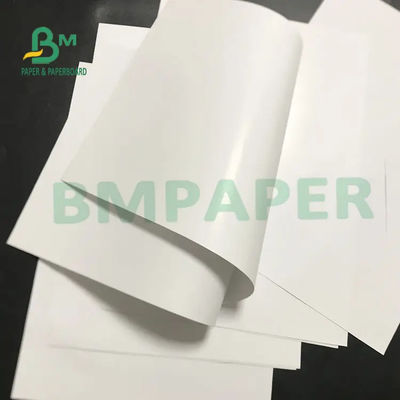 প্রলিপ্ত পালঙ্ক প্রিন্টিং C2S চকচকে কাগজ 80grs 90grs 120grs 140grs