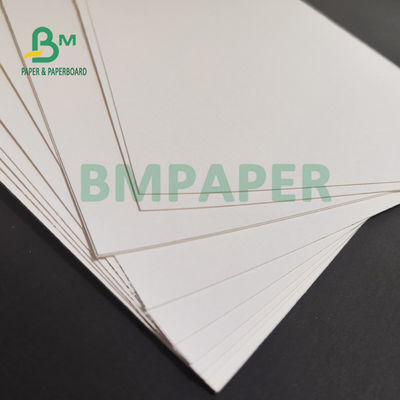 ফাস্ট ফুড লাঞ্চ বক্স প্যাকেজের জন্য 230gsm + 15g PE সাদা গ্রীসপ্রুফ কাগজ 700mm
