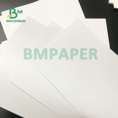 70gsm 75gsm সাদা আনকোটেড উডফ্রি পেপার ভালো মসৃণ 700mm X 1000mm