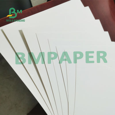 250gsm 70 * 100cm SBS হোয়াইট কার্ড বোর্ড ফোল্ডিং বক্স বোর্ড প্যাকিং বক্সের জন্য আদর্শ