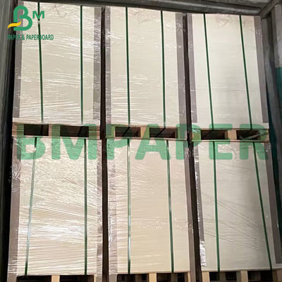 কভারের জন্য হাই গ্লসি C2s পেপার GSM 130 এবং 115 সাদা সিল্ক শাইনিং প্যাপেল