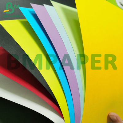 ব্যাগের জন্য 80GSM 110GSM রঙিন প্যাকিং ক্রাফট পেপার রঙিন ব্রিস্টল ক্রাফট পেপার