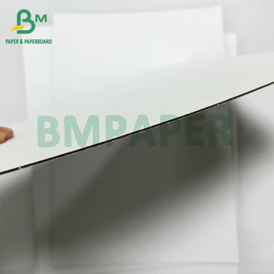 1.5 মিমি পুরু কাগজ বোর্ড ডাবল সাইড হোয়াইট কার্ডবোর্ড ফটোগ্রাফির ফ্রেমের জন্য
