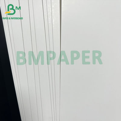 চমৎকার মুদ্রণ কর্মক্ষমতা মসৃণ 15pt 18pt সাদা ব্লিচ কার্ড