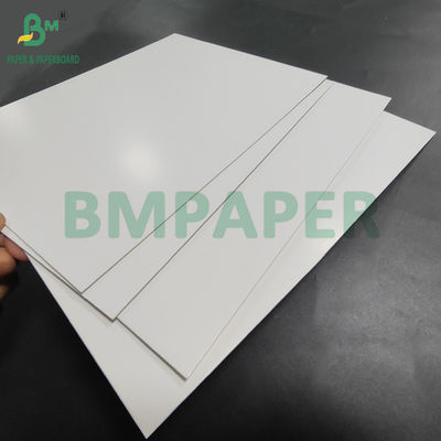 1 এমএম 1.5 এমএম সাদা লেপা ট্রিপ্লেক্স কাগজ বোর্ড কাপড়ের বাক্সের জন্য 24 x 36 ইঞ্চি