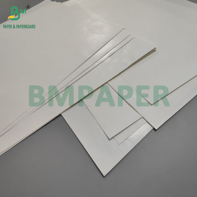 65 গ্রাম 70 গ্রাম জলরোধী সাদা বিয়ার লেবেল কাগজ 70 x 100 সেমি একপাশে চকচকে