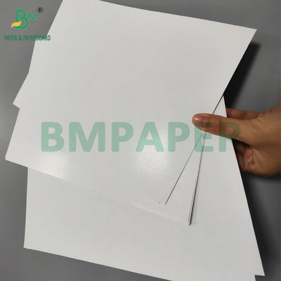 310gsm লেপযুক্ত কালো কোর বোর্ড খেলার কার্ডের জন্য 70 x 100 সেমি ভাল অনমনীয়তা