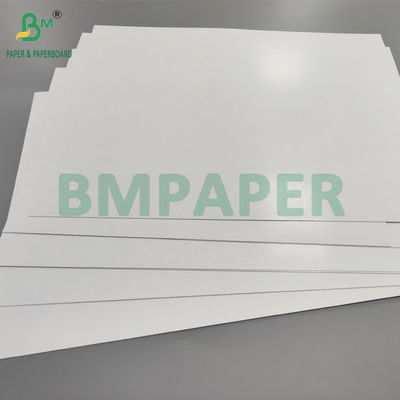 310gsm লেপযুক্ত কালো কোর বোর্ড খেলার কার্ডের জন্য 70 x 100 সেমি ভাল অনমনীয়তা