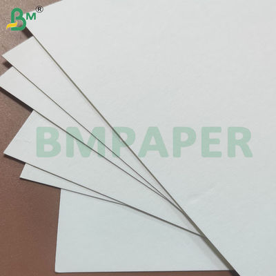 ক্রীম রঙের অ-আচ্ছাদিত জল শোষণকারী কাগজের শীট