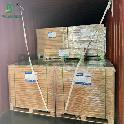 60 গ্রাম রিবেড ব্রাউন কারুশিল্প কাগজ উপহারের জন্য প্যাকেজিং অশ্রু প্রতিরোধী 70 x 100 সেমি