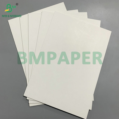 কাঠের পল্প সাদা ডিসপ্লে বোর্ড 1 মিমি 2 মিমি 1220x2440 মিমি বড় ফর্ম্যাট ডিজিটাল মুদ্রণ