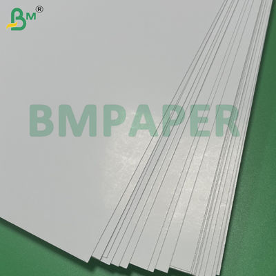 300gsm C2S চকচকে নীল কালো কোর গেম কার্ড পেপার কার্ডবোর্ড শীটে