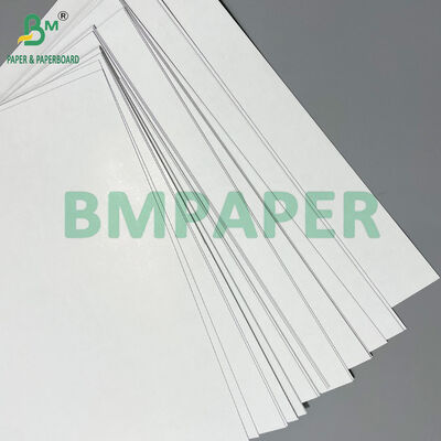 গেম কার্ড তৈরির জন্য কালো কোর 72cm X 102cm সহ 320GSM C2S পোকার পেপার